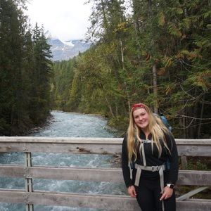 Meet your Posher, Alli